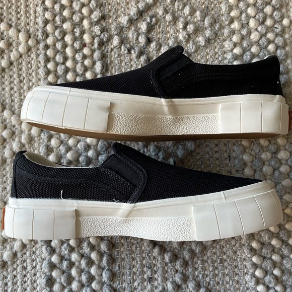 Good News Slip-on Sneakers - NWT sz 39 - Picture 2 of 6